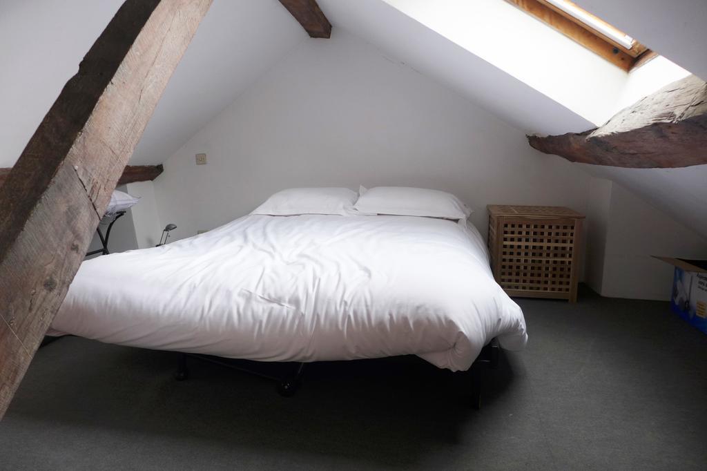 Apartamento Le Jardin Du Marais París Habitación foto